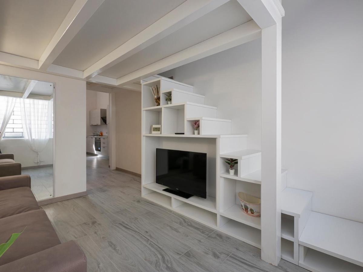 I Host Apartment - Neera 22 Milan Extérieur photo